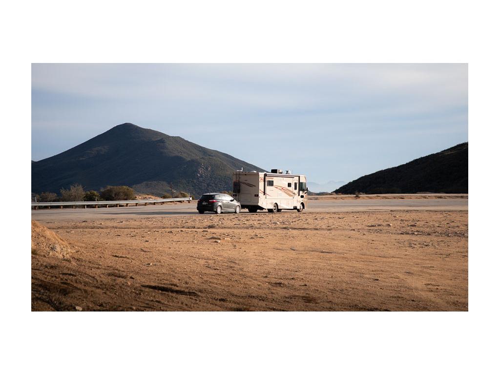 Vista parked on Cali Sun Highway