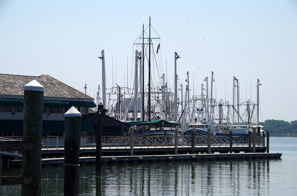 Lobster House with boats on the water