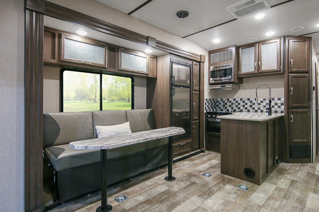 Winnebago Spyder 28KS galley area and dinette.